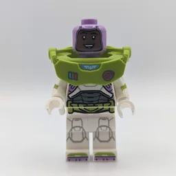 Izzy Hawthorne - Star Command Suit