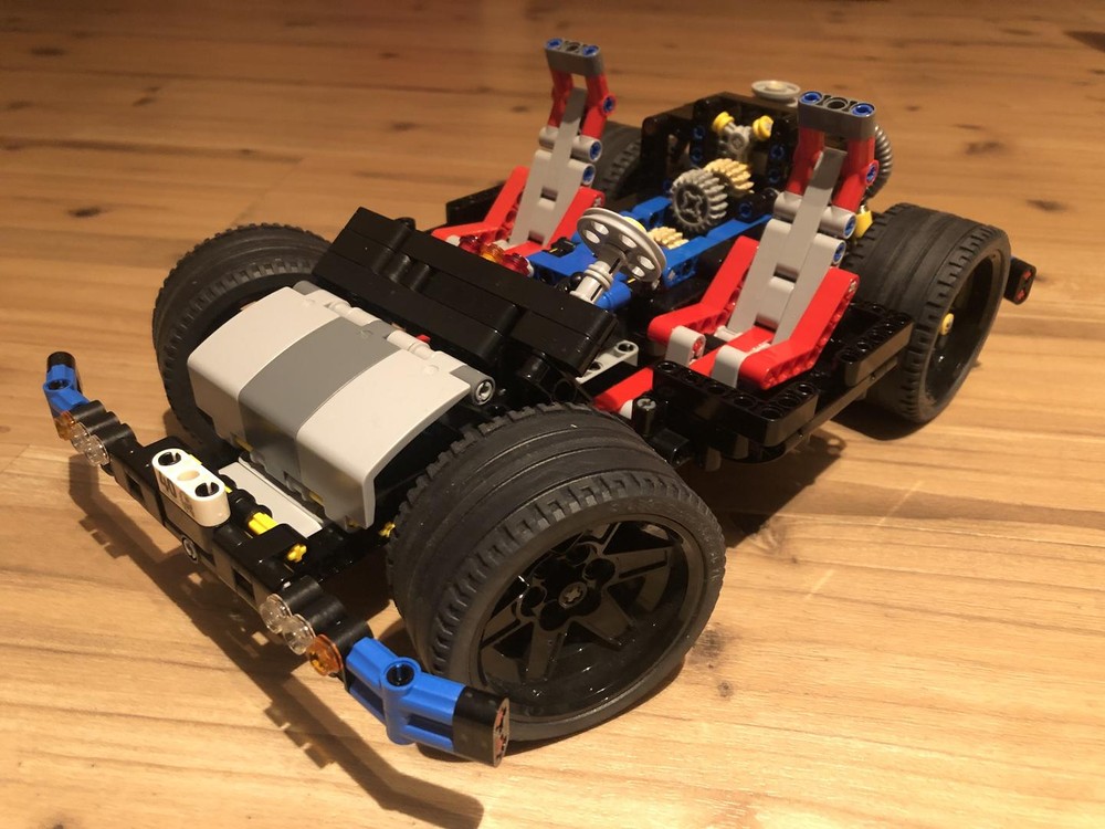Lego 40 year anniversary model - differential, tires, cases for seats, lights in bumpers, gag in trunk