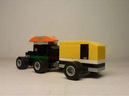 31060 Car and Caravan