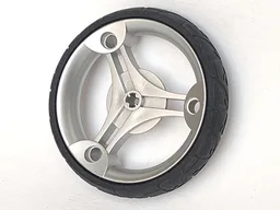 Wheel 70 x 14 mm Futuristic with Black Tire 70 x 14 mm Futuristic (32057 / 32076) / Metallic Silver