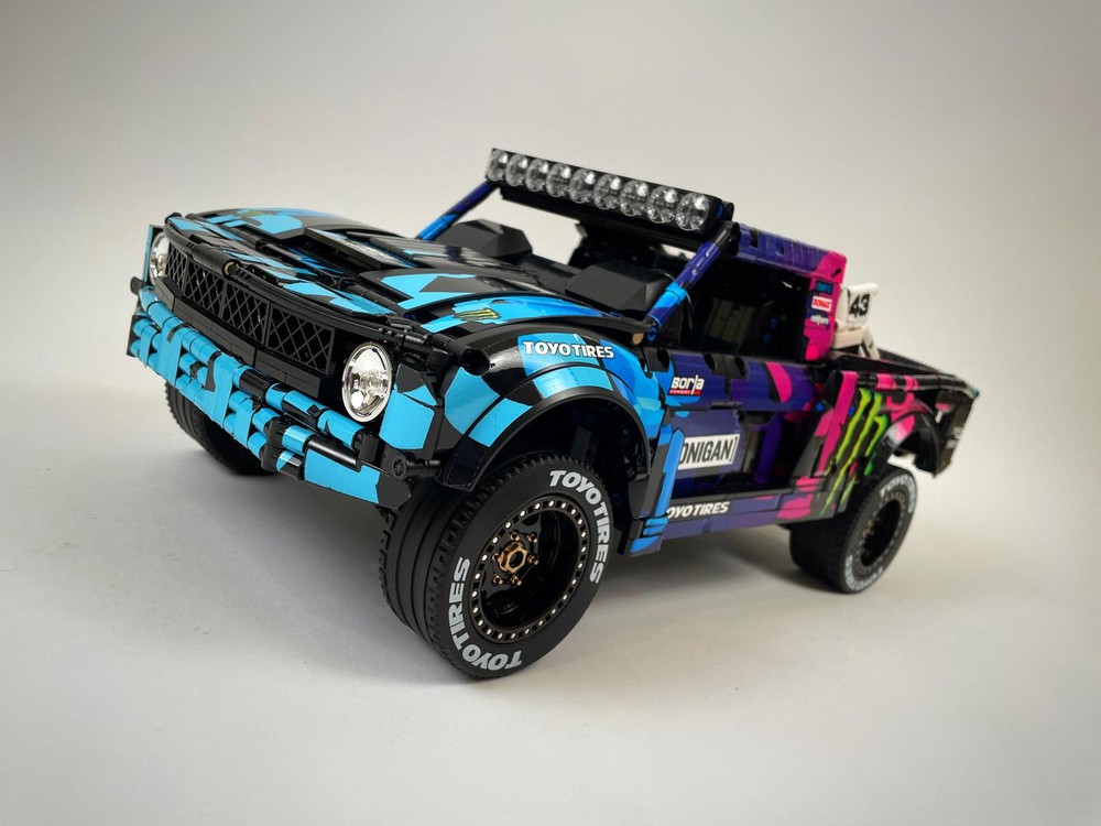 Lego BAJA Truck