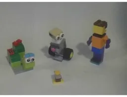 Miniland people