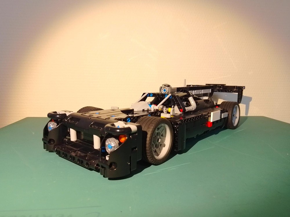 Lego 42111 LMP1 prototype car