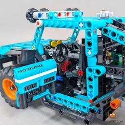 42227 Trophy Truck