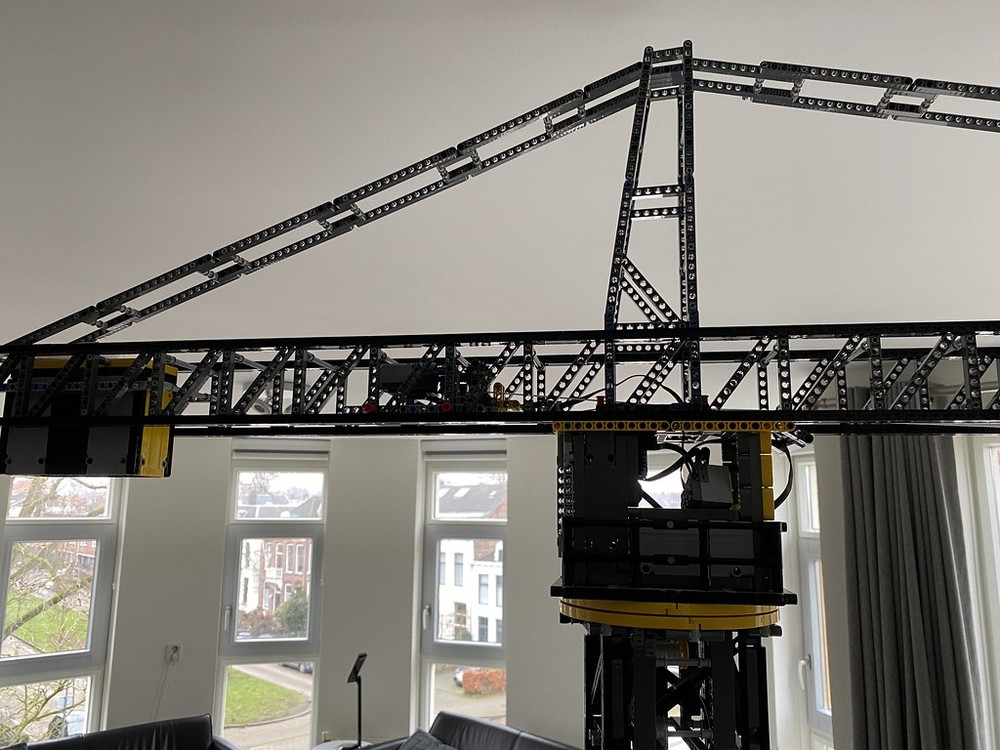 Lego Large Tower Crane (2) - designed