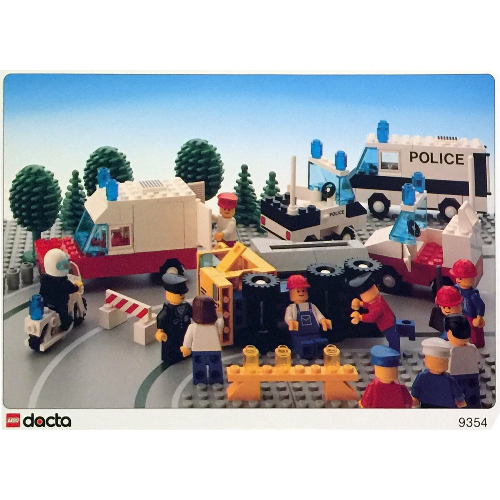 Lego Activity Sheet for Set 9354 - Ambulance and Police Scene / [No Color/Any Color]
