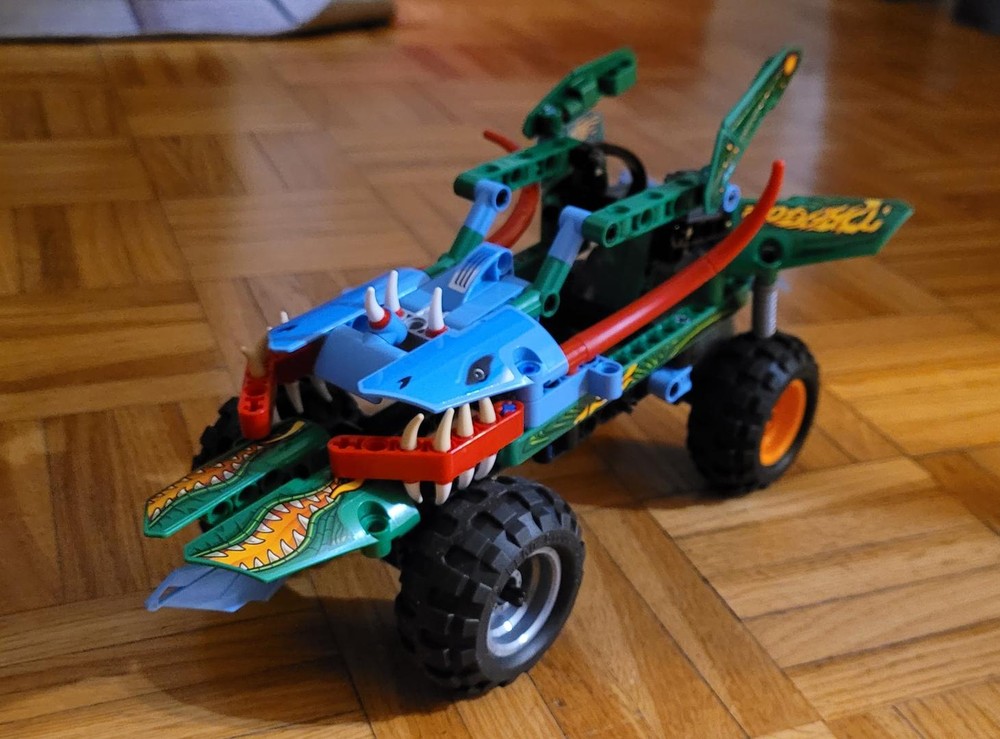 Lego Double pull back monster