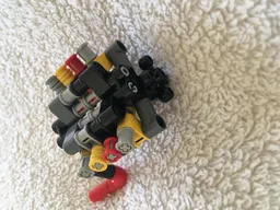 V8 piston engine (6x6x5 studs)