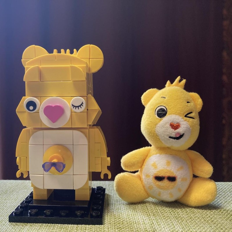 Lego Funshine Bear (Care Bear Collection)