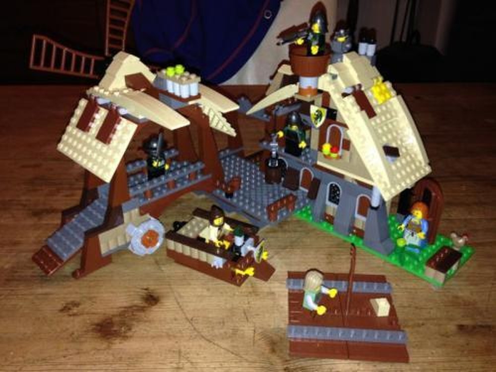 Lego Smugglers hideout