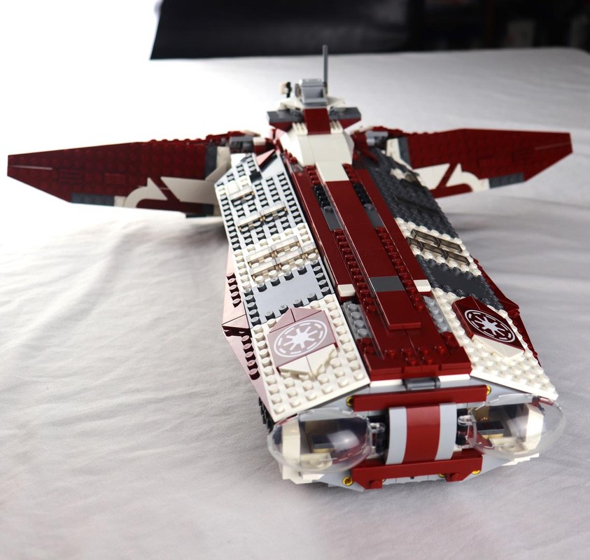 Lego Pelta-class frigate