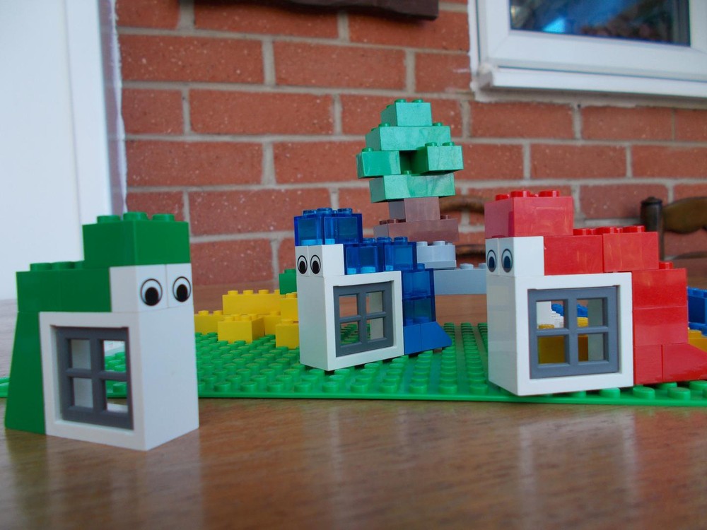 Lego Window Snails