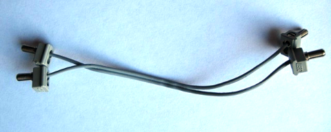 Lego Electric, Wire 12V / 4.5V with 2 Leads, 14 Studs Long with 4 Light Gray Electric, Connector, 1-Way Male Squared (x466c14 / 765c01)