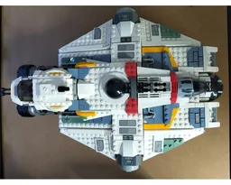 Phantom 1 (Compatible with 75357)
