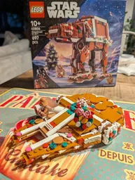 Gingerbread Millennium-Falcon