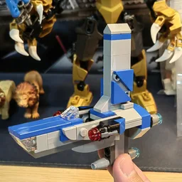 Stinger Mantis / Microfighter
