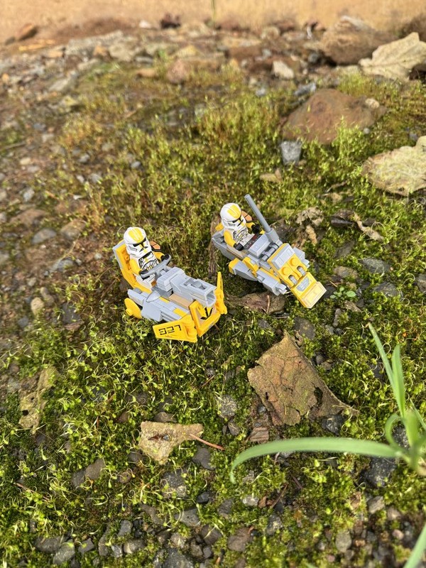 Lego 327th Star Corps Speeders