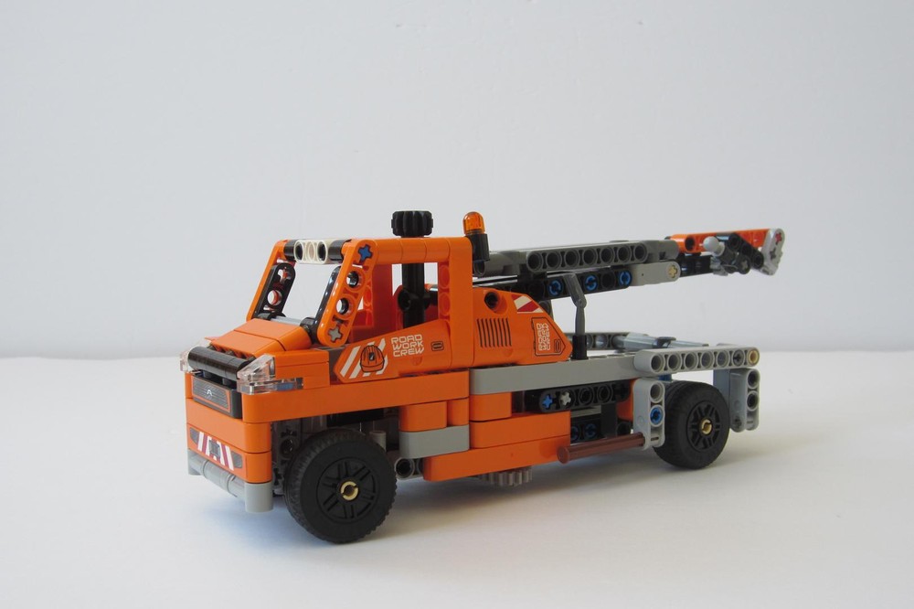 Lego 42060 C model: Mini Tow Truck!