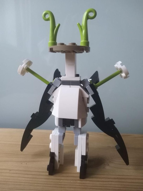Lego RoboMantis