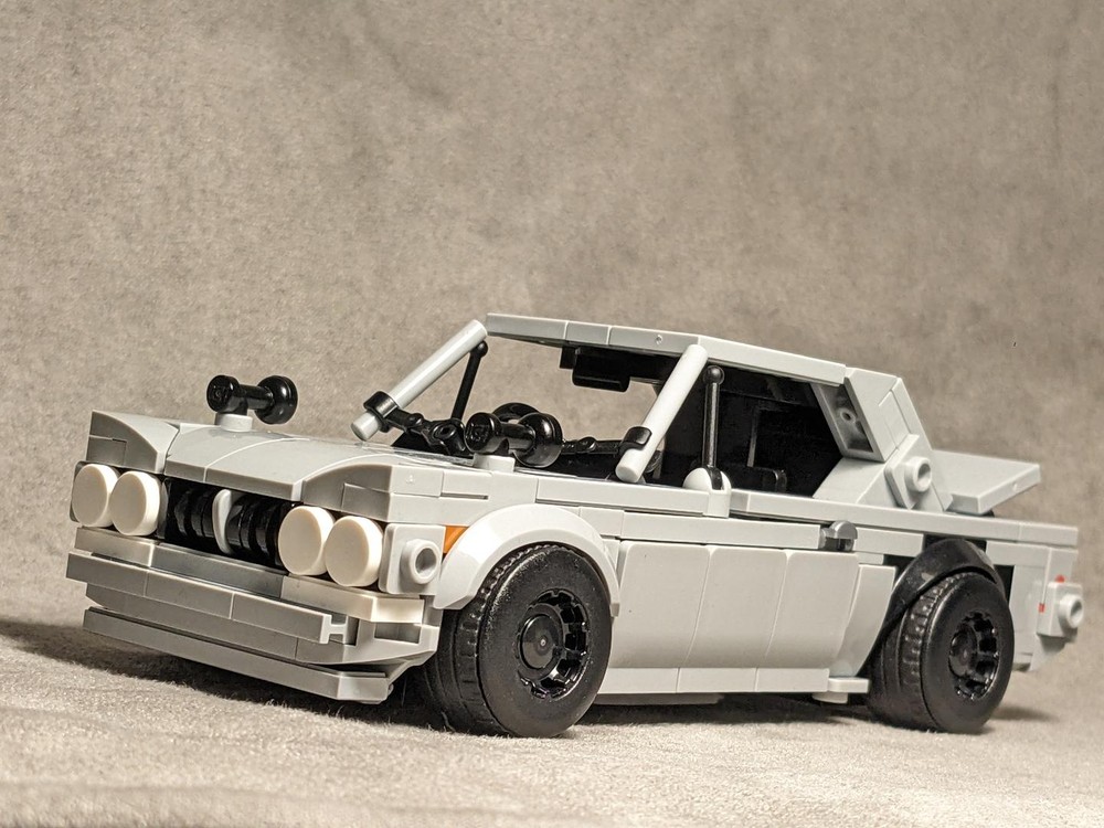 Lego Hakosuka Skyline GTR