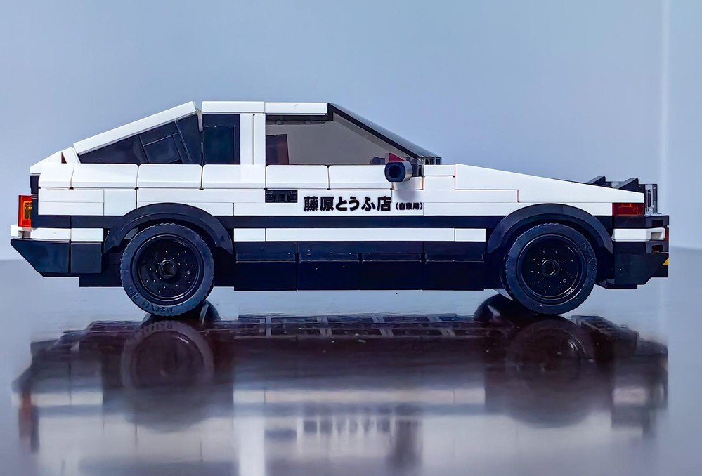 Lego Initial D Toyota AE86 Sprinter Trueno