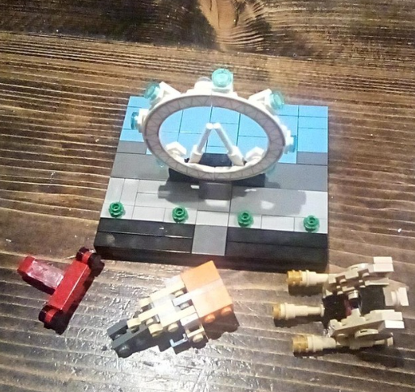 Lego Alternate builds of 40569-1