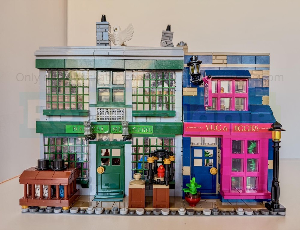 Lego Magical Menagerie and Slug & Jiggers Apothacary