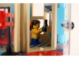 16 Stud Toy Store