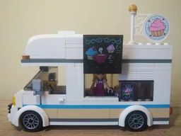 60283 + 41119 Bakery Truck