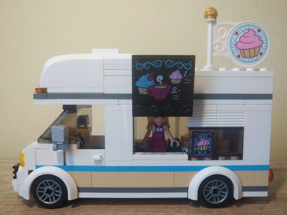 Lego 60283 + 41119 Bakery Truck