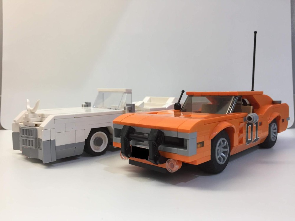 Lego The Dukes of Hazzard Cars - General Lee & Boss-1