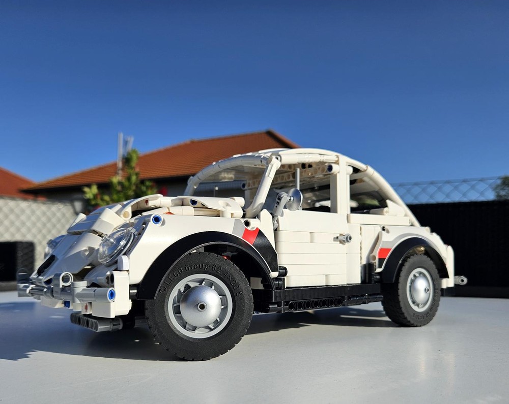 Lego Classic Volkswagen Beetle