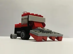 30187 Tractor w/Plough