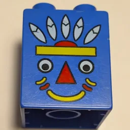 Duplo Brick 2 x 2 x 2 with Indian Totem Pole Print / Blue