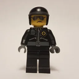 Scribble-Face Bad Cop (CMF)