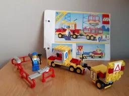 6671-1 truck with roadsign trailer