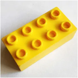 Minitalia Brick 2 x 4 with Bottom Tubes / Yellow