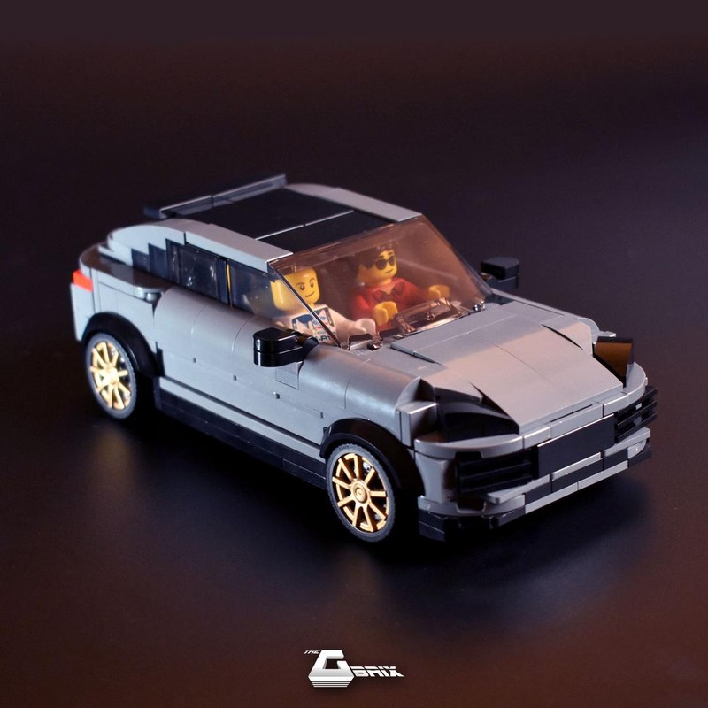 Lego Porsche Cayenne Turbo GT 2021 - 8 stud wide - Dark Bluish Gray