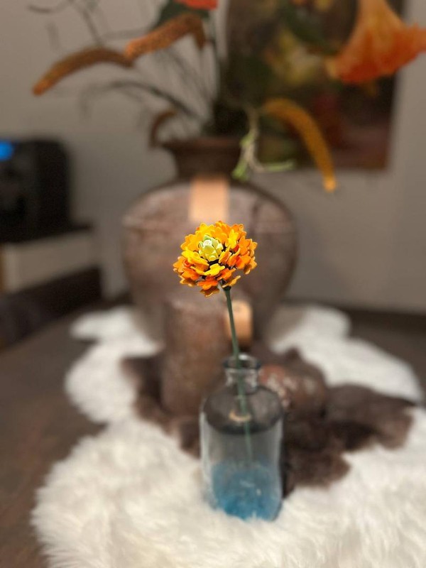 Lego Golden Daisy