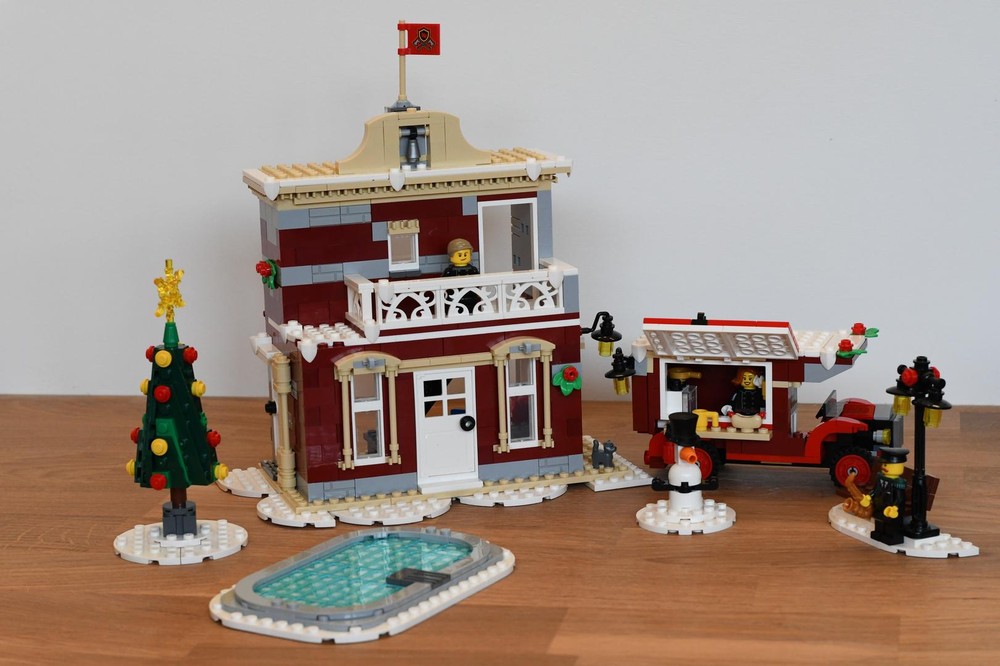 Lego Winter Village House and FoodTruck 10263