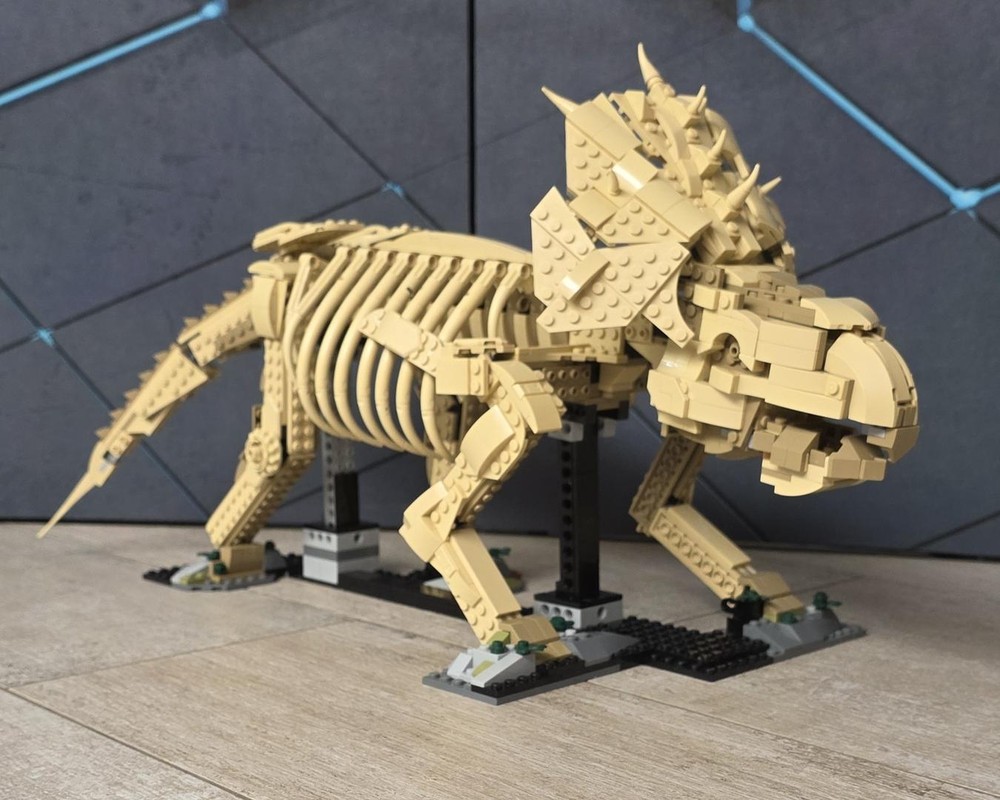 Lego Pachyrhinosaurus