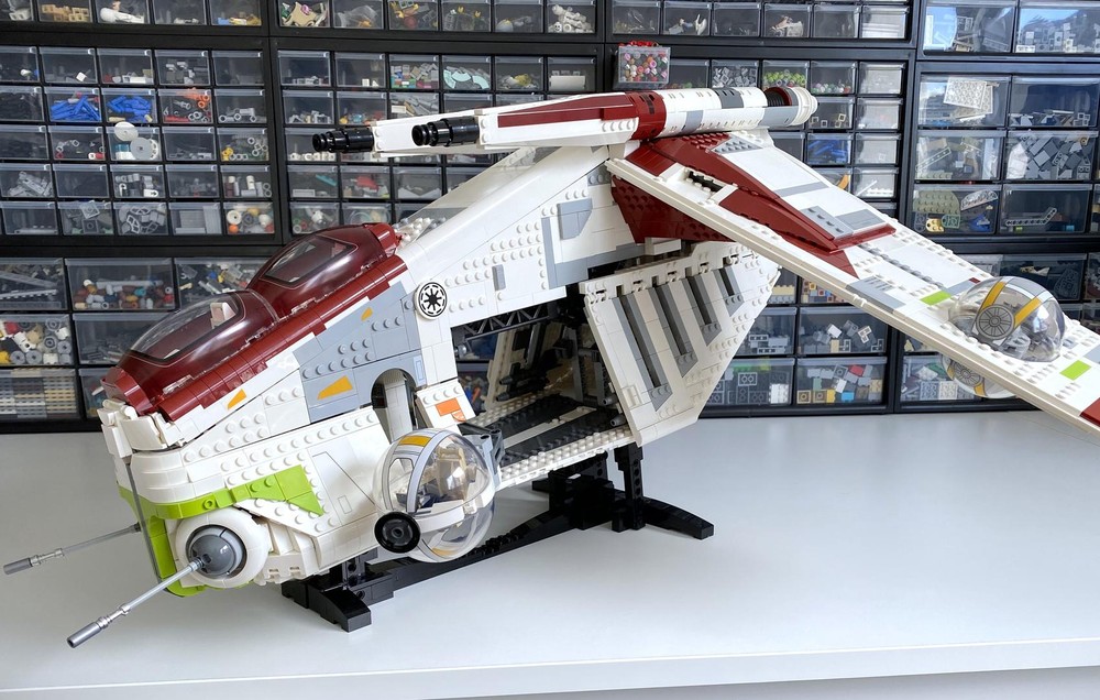 Lego UCS Republic Gunship LAAT/i Upgrade (75309 Mod)