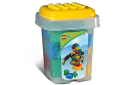 Small Quatro Bucket - 20 extra large bricks