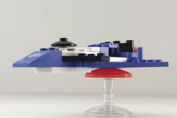 6834 Spaceship