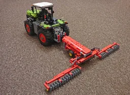 Folding harrow for Claas Xerion 5000