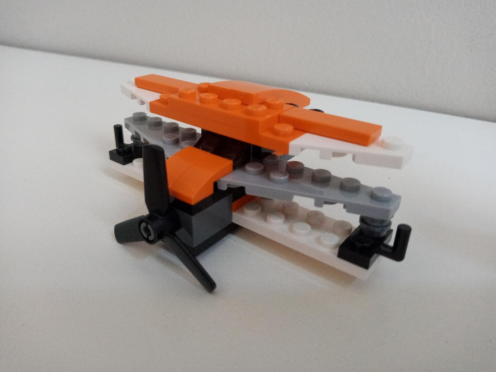 Lego Double project Triplane - MOC 31028
