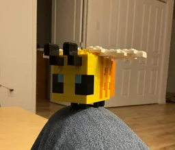 11022 Minecraft Bee