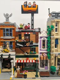 Modular Central Perk