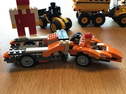 31017 Pivot Turning Loader