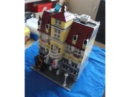 Modular hospital